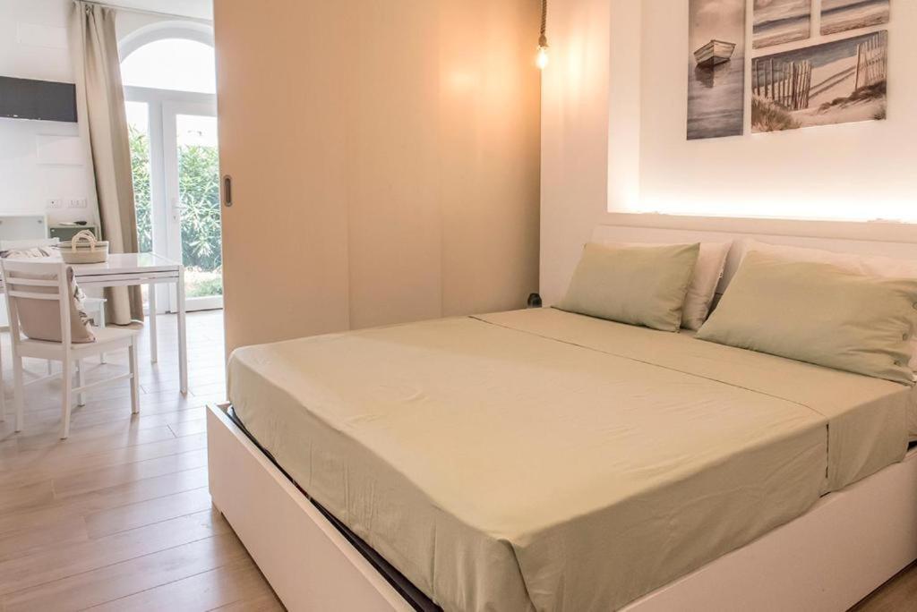 P010 - Porto Recanati, Nuovo Monolocale Fronte Mare Zewnętrze zdjęcie